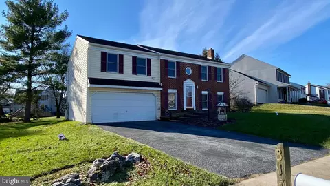 317 Coventry Ln, Lititz, PA 17543 photo 28