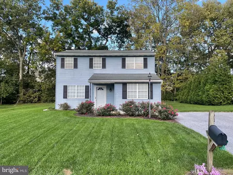 4089 Parkside Ct, Mount Joy, PA 17552