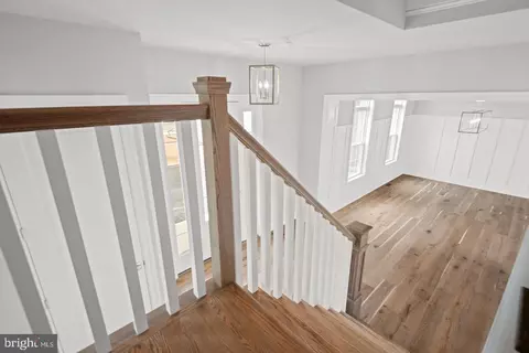 Entry Way - 994 Valley Crossing Dr, Lititz, PA 17543 photo 14 of 15