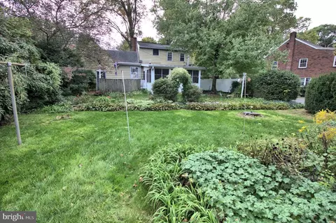 315 E 2nd Ave, Lititz, PA 17543 photo 3