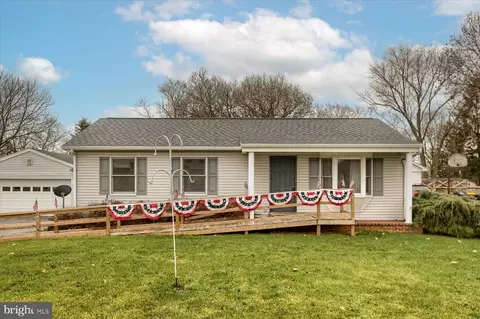 2174 Main St, Lititz, PA 17543