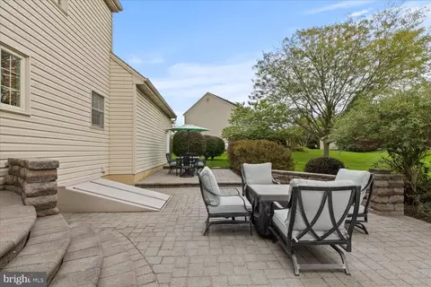 18 Crimson Ln, Lititz, PA 17543 photo 38
