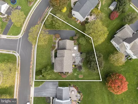 18 Crimson Ln, Lititz, PA 17543 photo 7