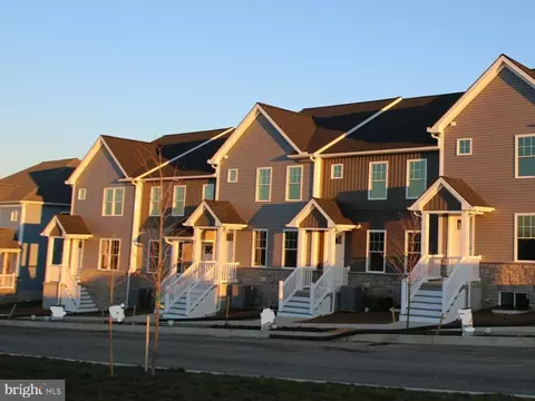 16 Anchor Ave #84, Ephrata, PA 17522