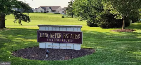 17 Lancaster Est, Mount Joy, PA 17552