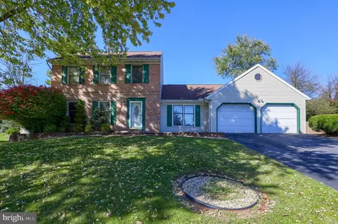 24 Terrace Ave, Stevens, PA 17578