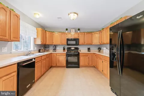 1240 Dridge Hill Rd, Lititz, PA 17543 photo 11
