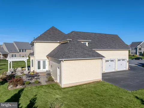 9 Alexa Dr, Lititz, PA 17543 photo 70
