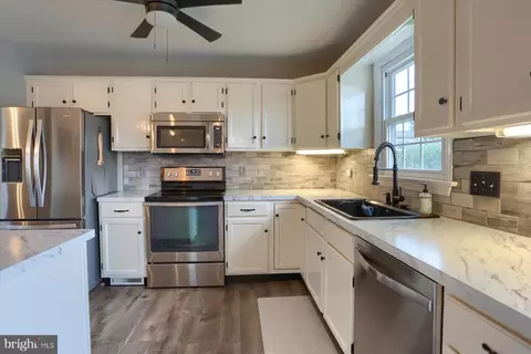 17 Silverleaf Dr, Mount Joy, PA 17552 photo 13