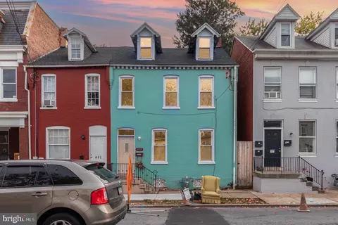453 S Queen St, Lancaster, PA 17603