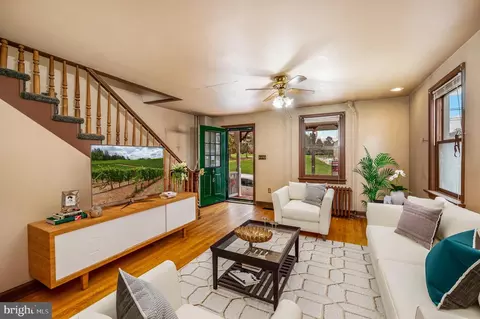 8 Green St, Christiana, PA 17509