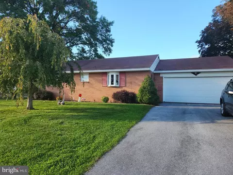 1523 Hollywood Ave, Lititz, PA 17543 photo 8