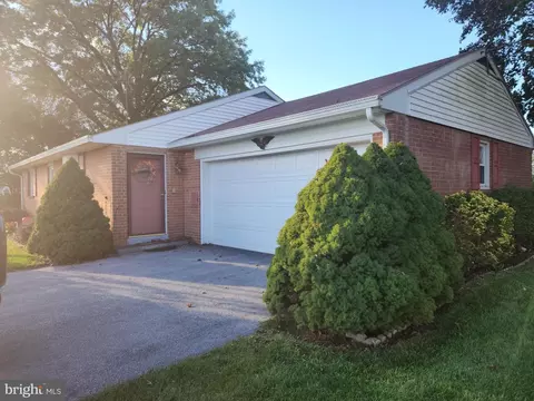 1523 Hollywood Ave, Lititz, PA 17543 photo 7