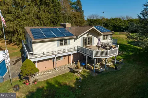 162 Spruce Grove Rd, Kirkwood, PA 17536