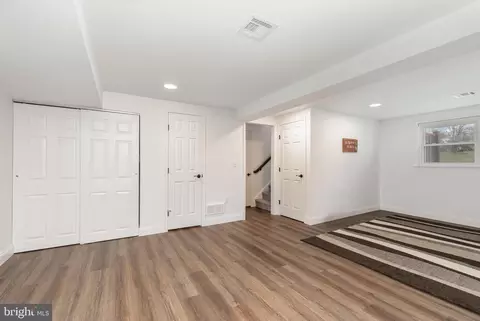 14 S Oak St, Lititz, PA 17543 photo 18