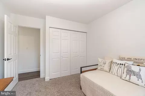 14 S Oak St, Lititz, PA 17543 photo 13