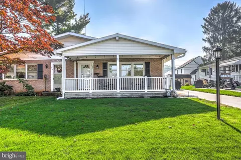449 W Marion St, Lititz, PA 17543