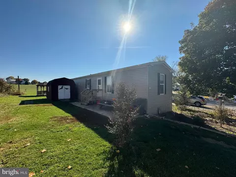 200 W Burkholder Dr #LOT 11, Lititz, PA 17543
