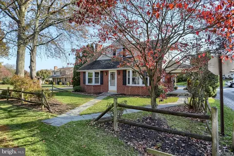 223 Market St, Bainbridge, PA 17502