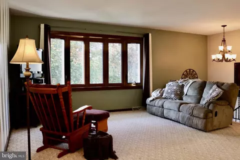 213 Audrey Dr, Lititz, PA 17543 photo 28