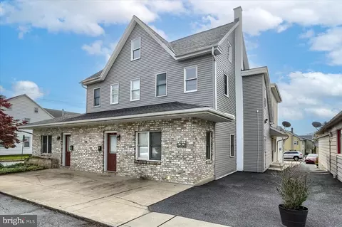 184 W Main St, Landisville, PA 17538