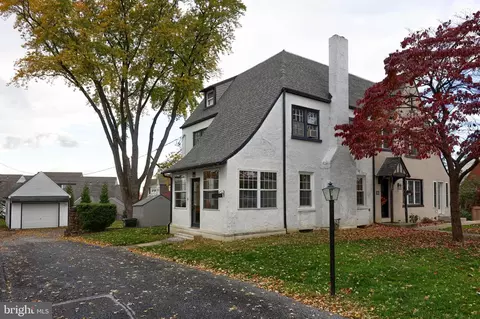 1604 Oak Ln, Lancaster, PA 17601