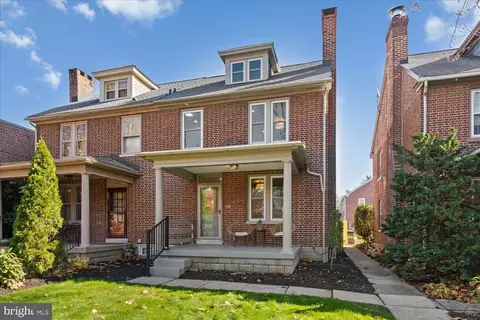 905 State St, Lancaster, PA 17603