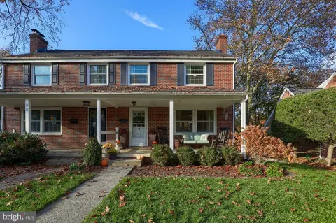 983 Pleasure Rd, Lancaster, PA 17601