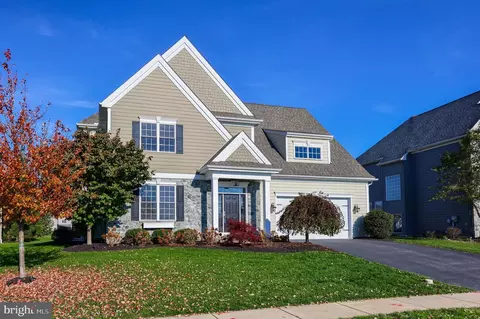 657 Integrity Dr, Lititz, PA 17543 photo 4