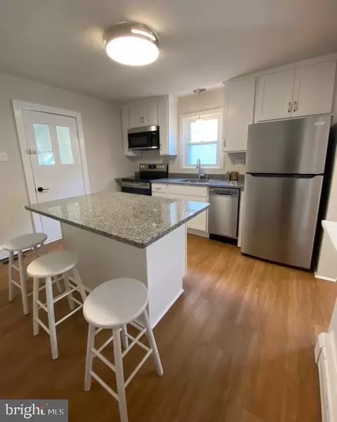 417 Laurel Ave, Lititz, PA 17543 photo 5
