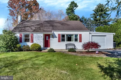 567 E High St, Elizabethtown, PA 17022