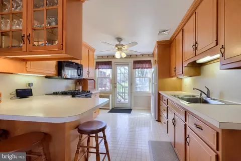 448 S Walnut St, Lititz, PA 17543 photo 14