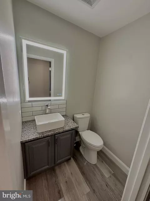 421 Crosswinds Dr, Lititz, PA 17543 photo 8