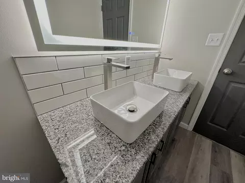 421 Crosswinds Dr, Lititz, PA 17543 photo 16