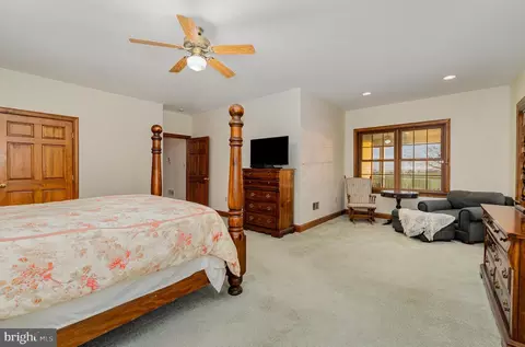 445 W Newport Rd, Lititz, PA 17543 photo 18