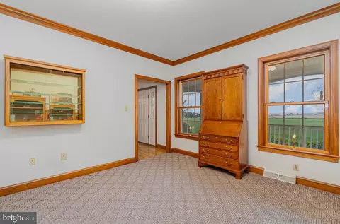 445 W Newport Rd, Lititz, PA 17543 photo 8