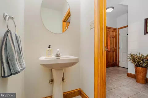 445 W Newport Rd, Lititz, PA 17543 photo 22