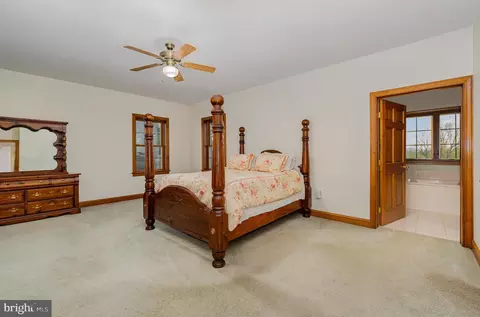 445 W Newport Rd, Lititz, PA 17543 photo 17