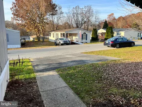 44 Christy Ln, Lititz, PA 17543 photo 7