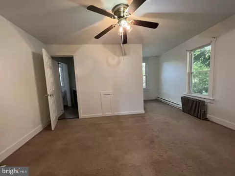 27 W Orange St, Lititz, PA 17543 photo 13