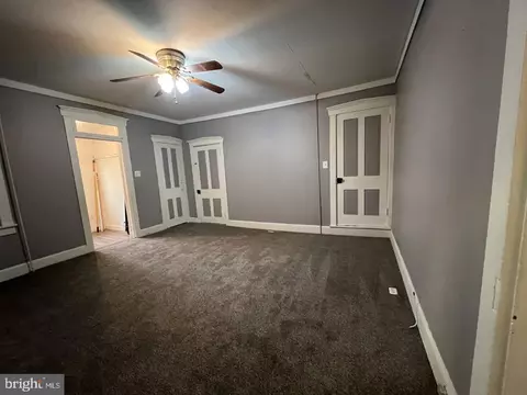 27 W Orange St, Lititz, PA 17543 photo 9