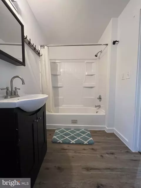 27 W Orange St, Lititz, PA 17543 photo 15