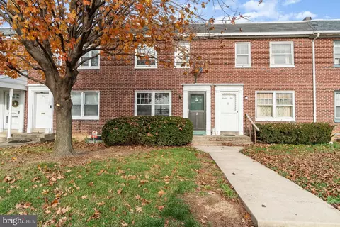 93 Hershey Ave, Lancaster, PA 17603