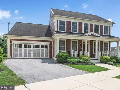 561 Constitution Dr, Ephrata, PA 17522
