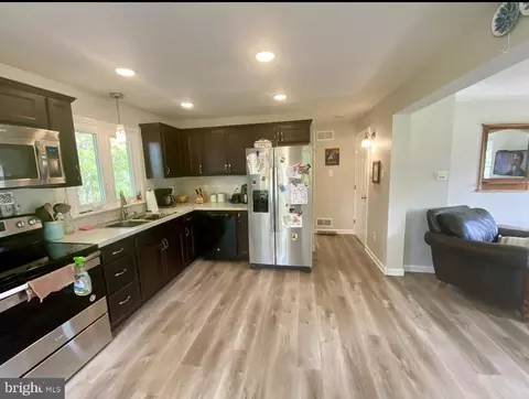 924 Pine Hill Rd, Lititz, PA 17543 photo 4