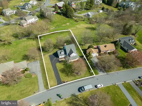 View/Area - 2755 Pendleton Dr, Lititz, PA 17543 photo 1 of 3