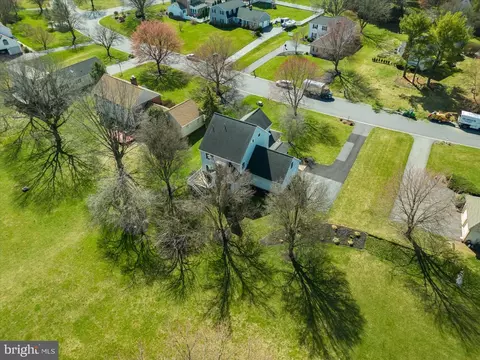 View/Area - 2755 Pendleton Dr, Lititz, PA 17543 photo 2 of 3