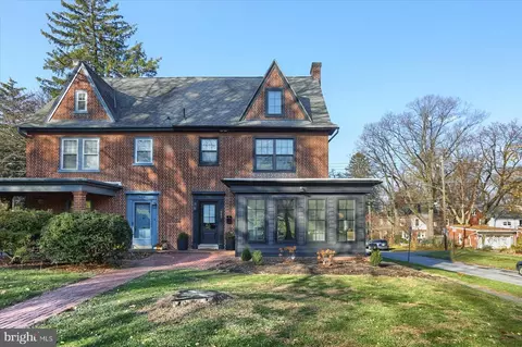 540 Race Ave, Lancaster, PA 17603
