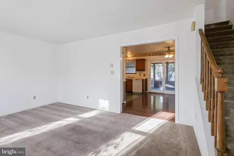 374 Cardinal Rd, Lititz, PA 17543 photo 3
