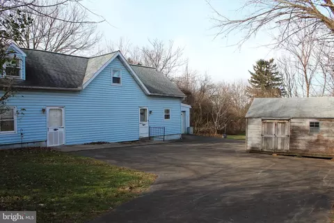 147 E Main St, Strasburg, PA 17579